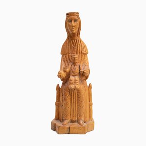 Escultura religiosa tradicional catalana de la Virgen La Moreneta, madera