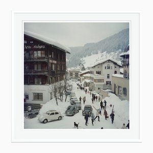 Slim Aarons, Klosters, 1963, Fotografia a colori