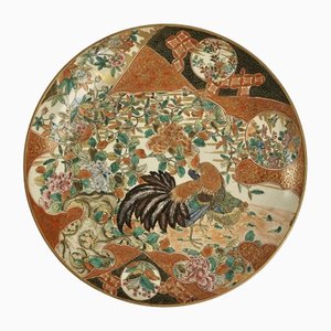Piatto in ceramica smaltata, Giappone, inizio XX secolo