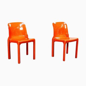 Italienische Mid-Century Selene Stühle aus orangefarbenem Kunststoff von Magistretti Artemide, 1960er, 2er Set