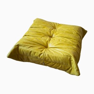 Vintage Yellow Pull-Up Dubai Leather Togo Pouf by Michel Ducaroy for Ligne Roset