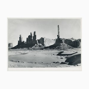 Monument Valley, Utah / Arizona, EE. UU., Años 60, Fotografía en blanco y negro