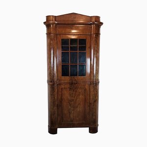 Mueble esquinero de Alemania del Norte antiguo de caoba pulida