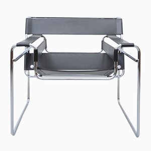 Wassily Chair in Black Leather by Marcel Breuer for Knoll