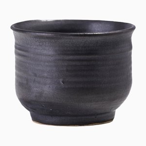 Japanische Schwarze Raku Teetasse mit Keramikboden von Laab Milano