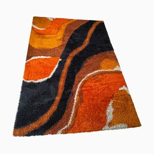 Extra großer deutscher moderner Panton Stil Hochfloriger Op Art Vintage Teppich, 1970er