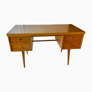Vintage Schreibtisch aus hellem Holz, 1950er