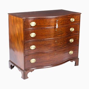 George III Serpentine Flame Mahogany Chest of Drawers, 18th Century