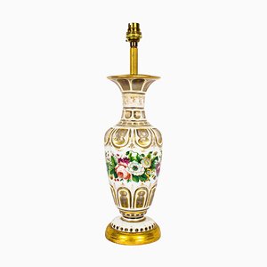 Lámpara de mesa victoriana de vidrio blanco opaco, siglo XIX