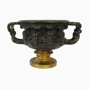 Urna Grand Tour in bronzo e bronzo dorato, XIX secolo