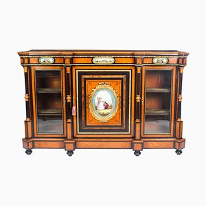 Viktorianischer Wurzelholz & Sèvres Plaques Credenza