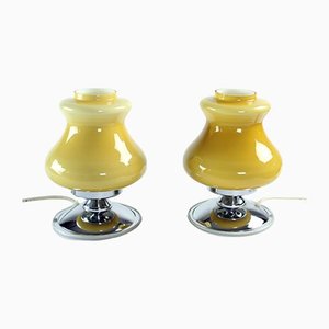 Tischlampen aus cremefarbenem Opalglas & Chrom, 1960er, 2er Set