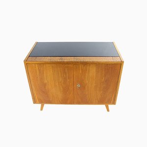 Credenza Mid-Century in quercia e vetro nero, Cecoslovacchia, anni '60