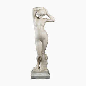 Escultura de mujer de mármol de Carrara, 1900