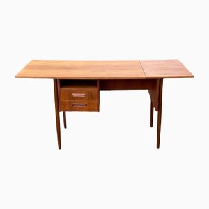 Dänischer Mid-Century Teak Schreibtisch, 1960er