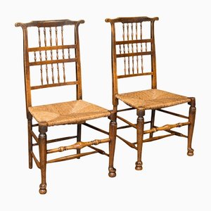 Antike englische viktorianische Spindleback Stühle, 2er Set