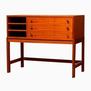 Kleines dänisches Sideboard aus Teak, 1960er