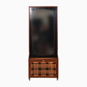Wandmontierter dänischer Flurspiegel aus Teak & Rohr, 1950er