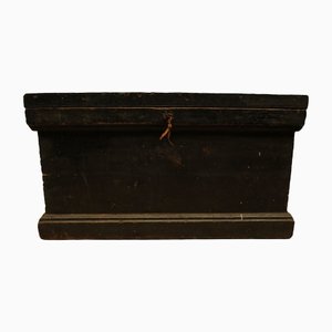 Large Victorian Shipwright's Chest with Fitted Interior and Working Key