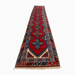 Alfombra de pasillo turca muy larga en rojo, beige y azul