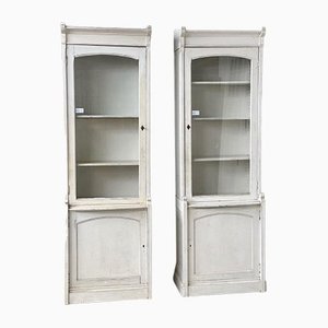 Antique Style Cabinet in Wood and Glass