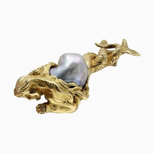 Gold Brooch with Baroque Pearl