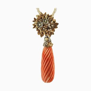 Pendentif en Or Blanc 14K Gravé avec Diamants Corail Orange et Perles