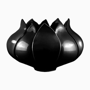 Italienische Keramik Tulip Vase Basso in Schwarz von VGnewtrend