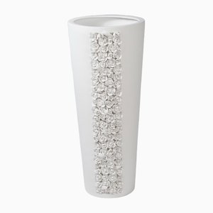 Vaso Cono Botticelli Camelie in ceramica di Marco Segantin per VGnewtrend