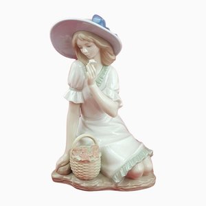Meadow Song 1365 L/N 1011 Ceramic Figure from Nao / Lladro