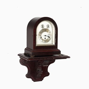 Reloj con estantería de Junghans