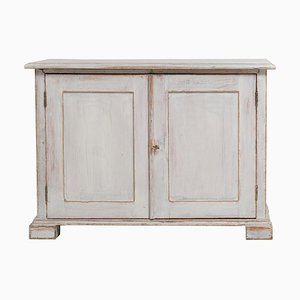 Antikes schwedisches weißes Country Sideboard