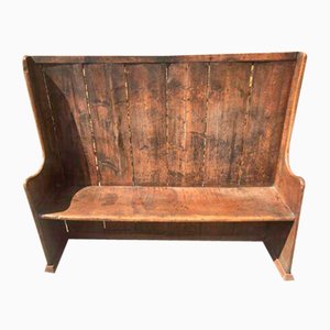 Antique Early Georgian Period Solid Pine Tavern Coaching House Settle, 1720s