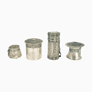 Récipients avec Couvercles en Argent Repoussé, Indonésie, Set de 4