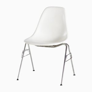 DSS-N Stackable Chair by Charles & Ray Eames for Vitra