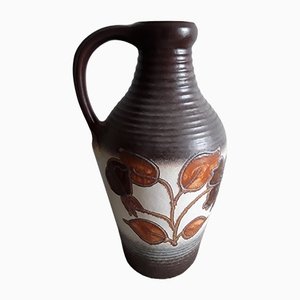 Jarrón alemán de cerámica en tonos marrones con motivo floral estilizado de Bay Keramik, años 70