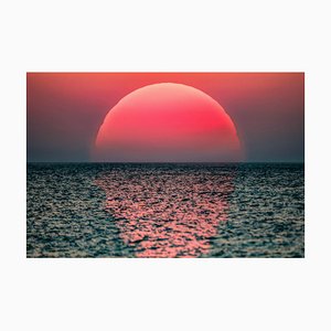 Artur Debat, Amanecer idílico con sol sobre el mar, Fotografía