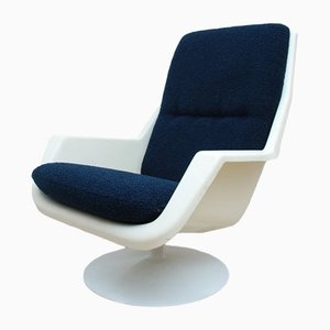 Swivel Lounge Chair by Robin Day for Hille, 1970s
