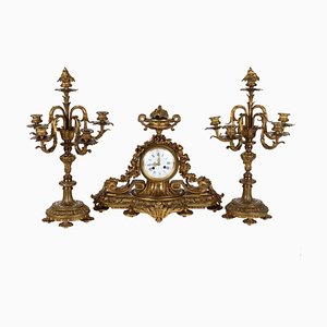 Horloge Triptyque et Bougeoirs en Bronze Doré, Set de 3
