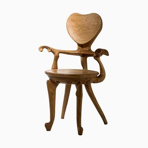 Antoni Gaudi Calvet Armchair