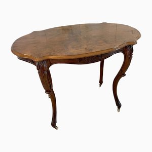 Antiker viktorianischer freistehender Tisch aus Nusswurzelholz