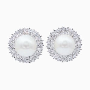 Aretes de oro blanco de 18 quilates con perlas blancas y diamantes