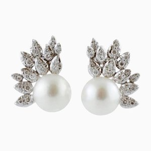 Boucles d'Oreilles Artisanales en Or Blanc 14K avec Perles des Mers du Sud et Diamants