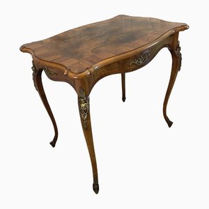 Antique French Victorian Freestanding Centre Table in Burr Walnut