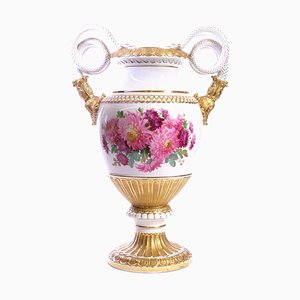 Große rote Porzellanvase mit Chrysanthemen von Meissen