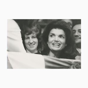 Fotografia in bianco e nero di Jackie Kennedy Onassis, Madison Square Garden, anni '70