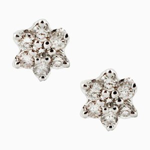 Aretes de flores en oro blanco de 18 quilates con diamantes