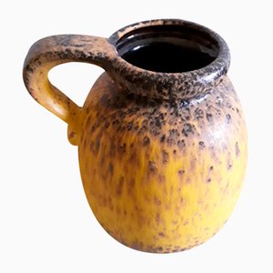 Brocca o vaso in stile fat lava in ceramica con smalto giallo, marrone e nero, anni '70