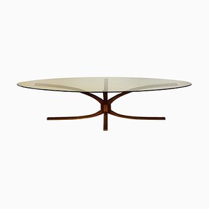 Ovaler Mid-Century Modern Couchtisch aus Glas & Bronze von Michel Mangematin