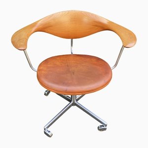 Chaise Pivotante JH 502 par Hans Wegner pour Johannes Hansen